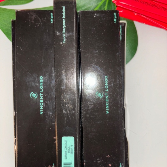 97 items Vincent Longo Assorted Cosmetics - Picture 15 of 16